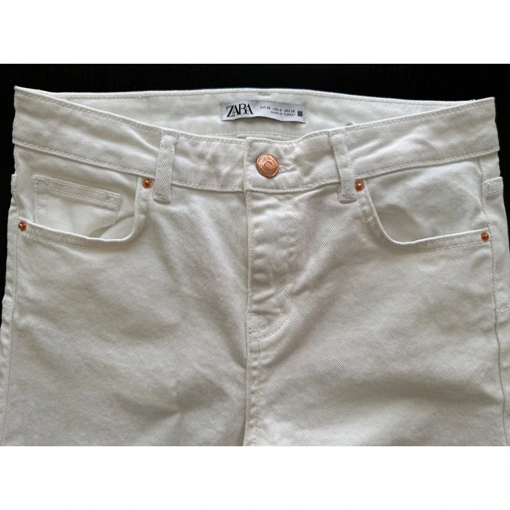 Zara Flare Jeans Womens Size 4 White Rear Split Hem Stretch‎ Denim